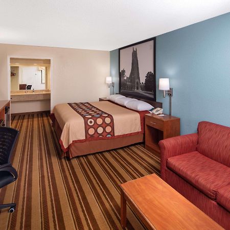Motel Super 8 By Wyndham Burlington Nc Zewnętrze zdjęcie