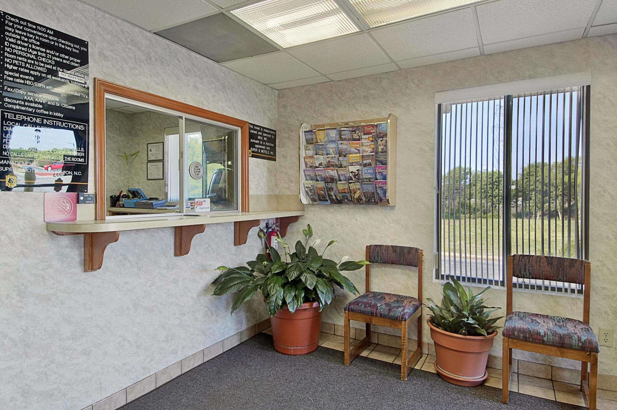 Motel Super 8 By Wyndham Burlington Nc Zewnętrze zdjęcie